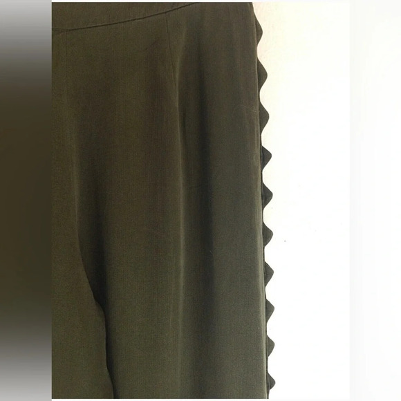 Zara Army Green Embellished Pants - Picture 9 of 13